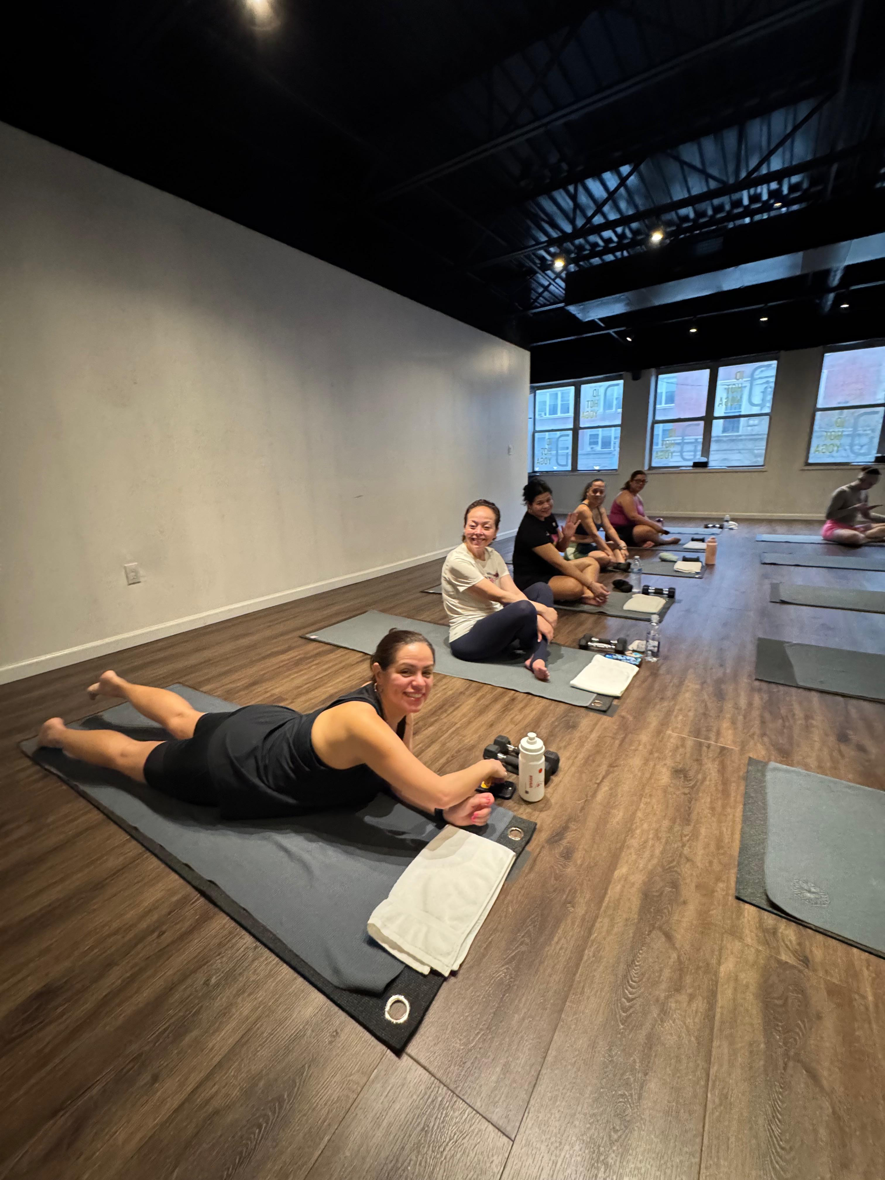 NYC HERizons Hot Yoga ID Sculpt With Weights photo