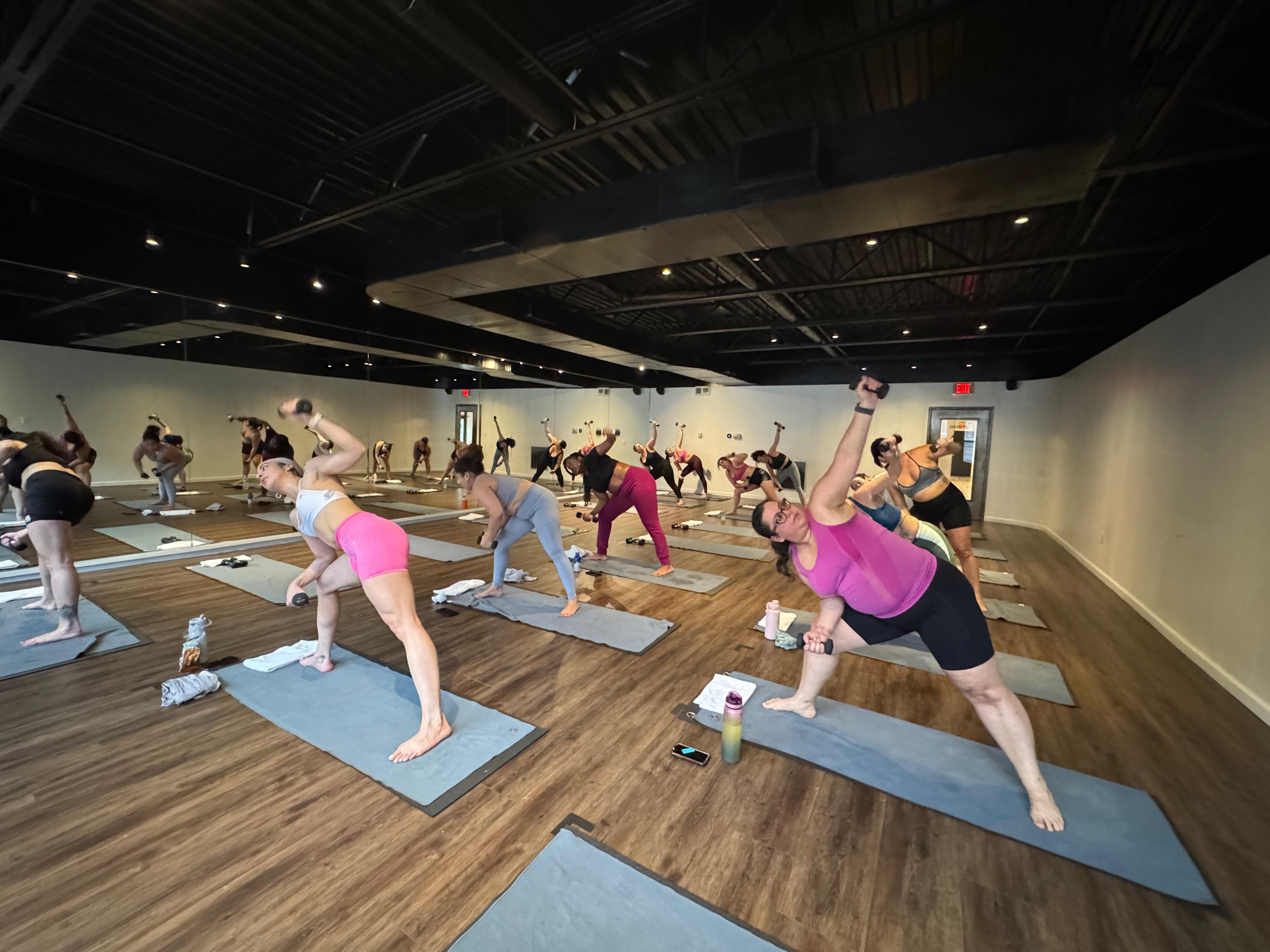NYC HERizons Hot Yoga ID Sculpt With Weights photo