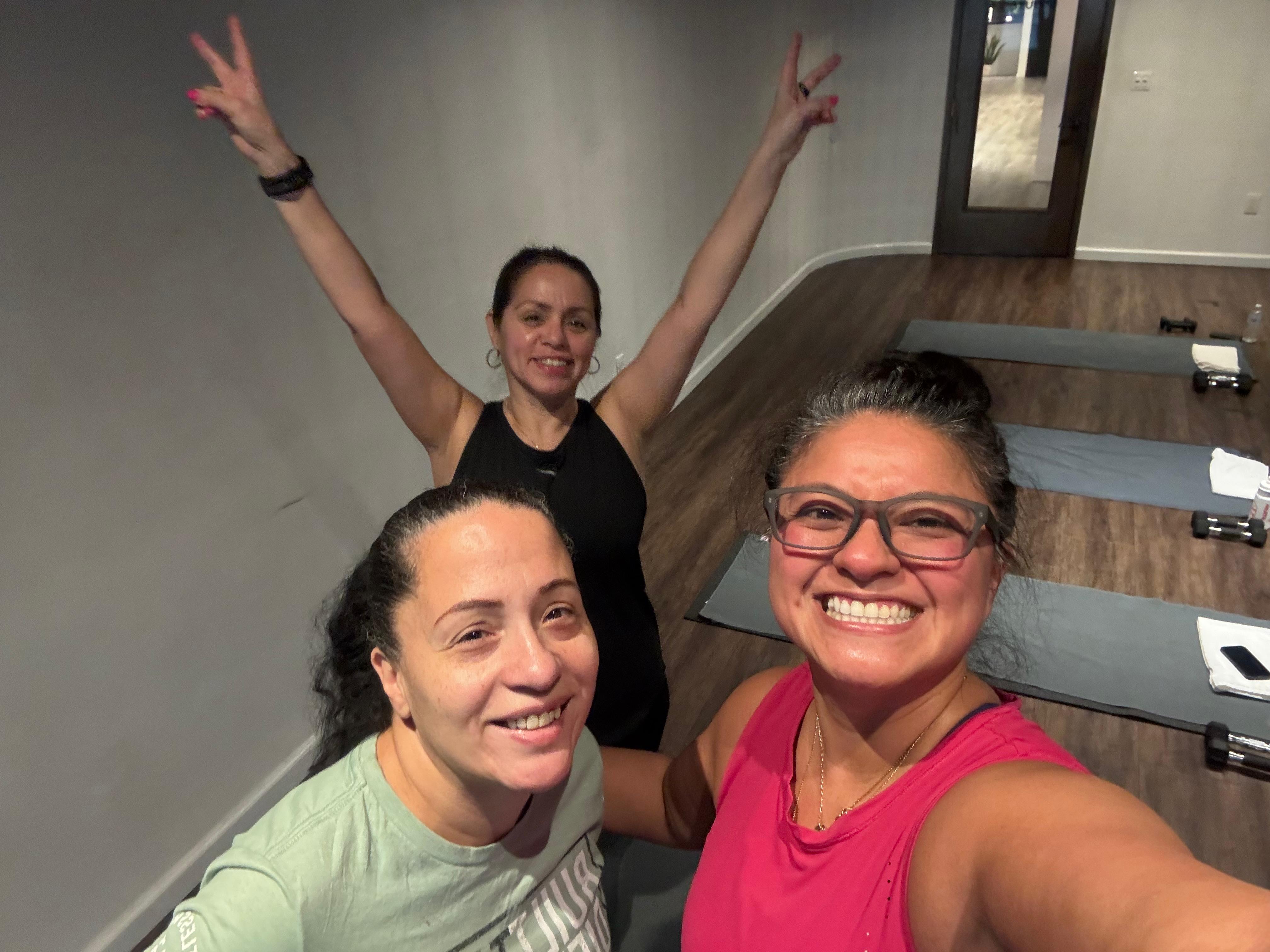 NYC HERizons Hot Yoga ID Sculpt With Weights photo